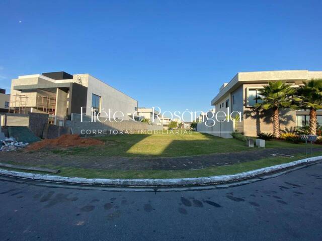 Área para Venda em São José dos Campos - 4
