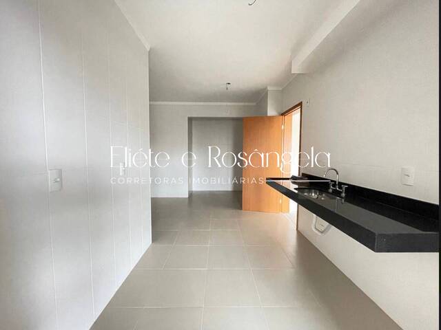 Apartamento para Venda em São José dos Campos - 2