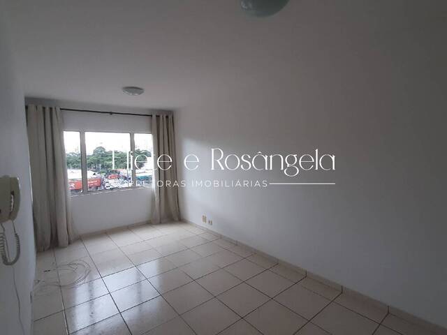 Apartamento para Venda em São José dos Campos - 2