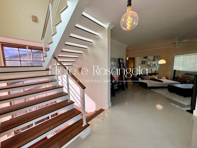 Casa para Venda em São José dos Campos - 5