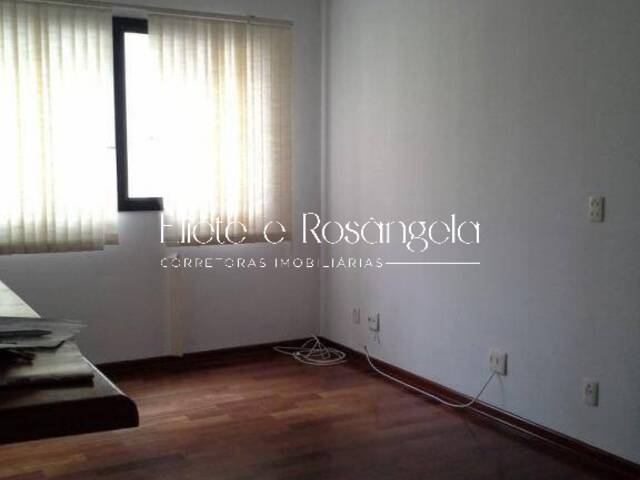 Apartamento para Venda em São José dos Campos - 2
