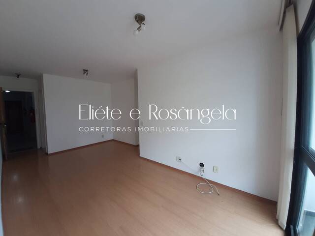 Apartamento para Venda em São José dos Campos - 2