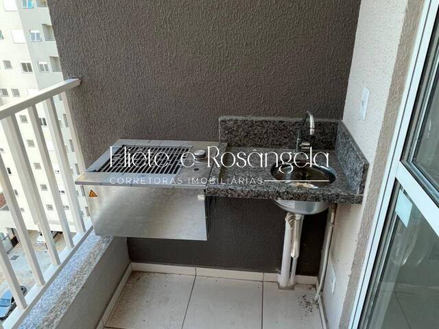 Apartamento para Venda em São José dos Campos - 4