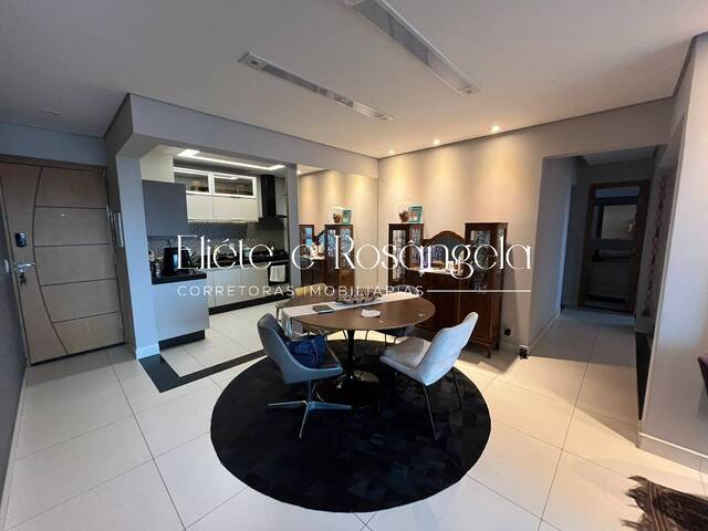 Apartamento para Venda em Uberlândia - 5