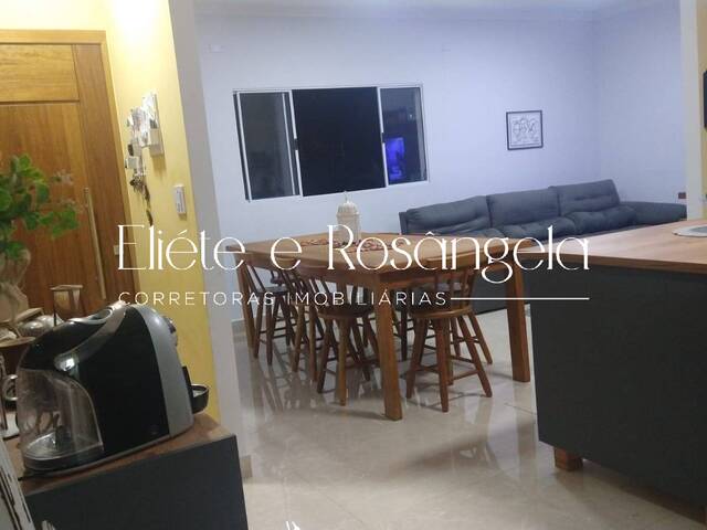 Casa para Venda em São José dos Campos - 5
