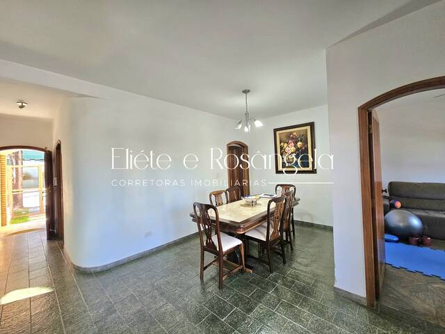 Casa para Venda em São José dos Campos - 5